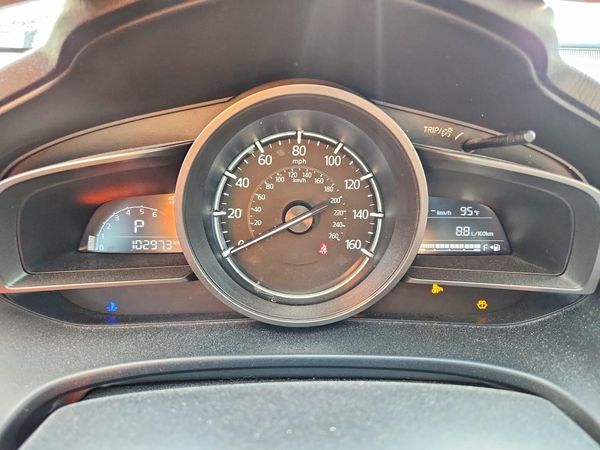 2018 MAZDA 3 Touring