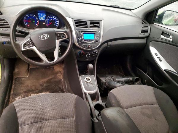 2012 HYUNDAI ACCENT GL (Middle-low grade)