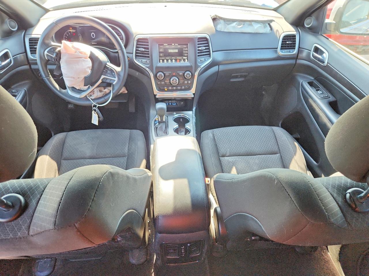 2018 JEEP GRAND CHEROKEE LAREDO 4X4