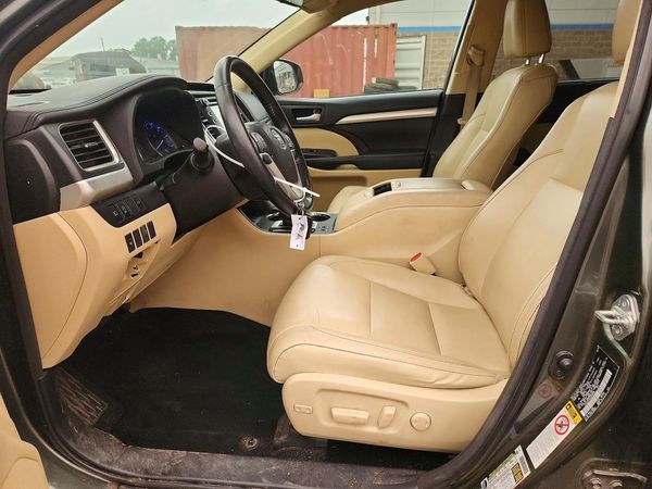 2018 TOYOTA HIGHLANDER SE/XLE