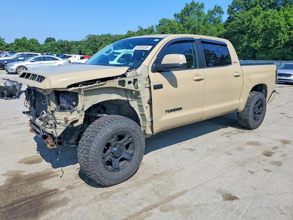 2017 TOYOTA TUNDRA Limited