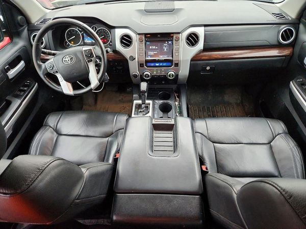 2017 TOYOTA TUNDRA Limited
