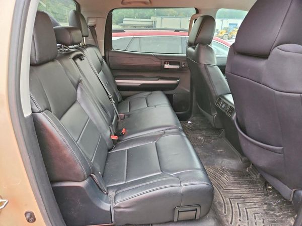 2017 TOYOTA TUNDRA Limited