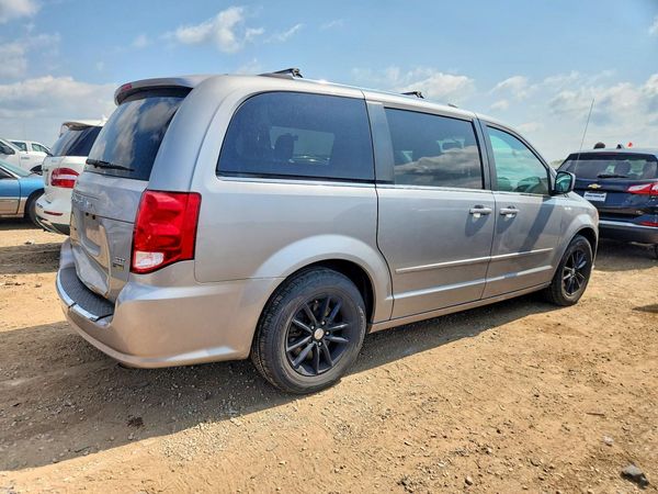 2017 DODGE GRAND CARAVAN SXT