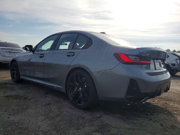 2026 BMW 330XI xDrive