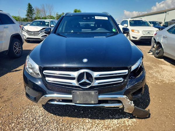 2017 MERCEDES-BENZ GLC GLC300 Base-4M