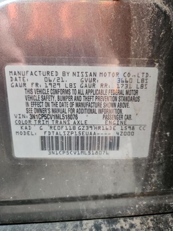 2021 NISSAN KICKS
