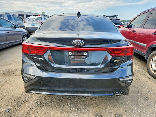 2019 KIA FORTE EX