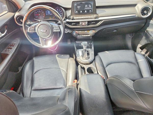 2019 KIA FORTE EX