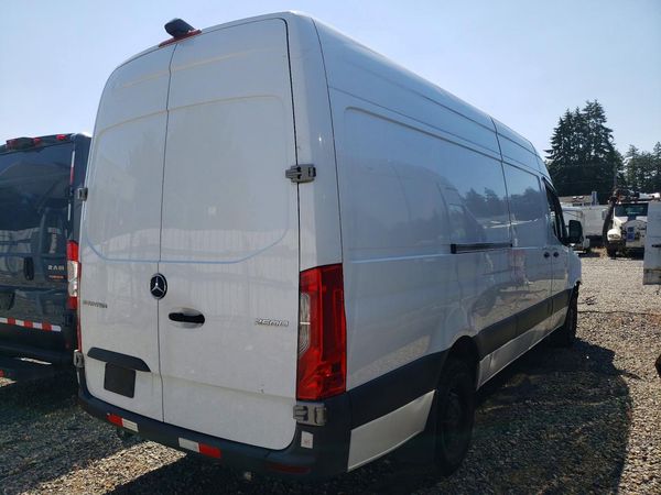 2022 MERCEDES-BENZ SPRINTER
