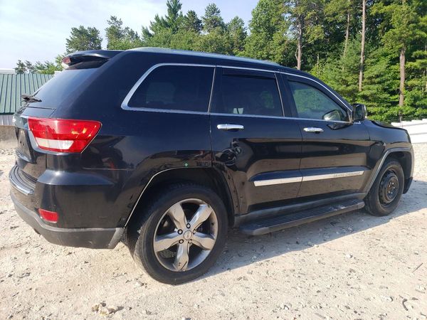 2022 JEEP GRAND CHEROKEE