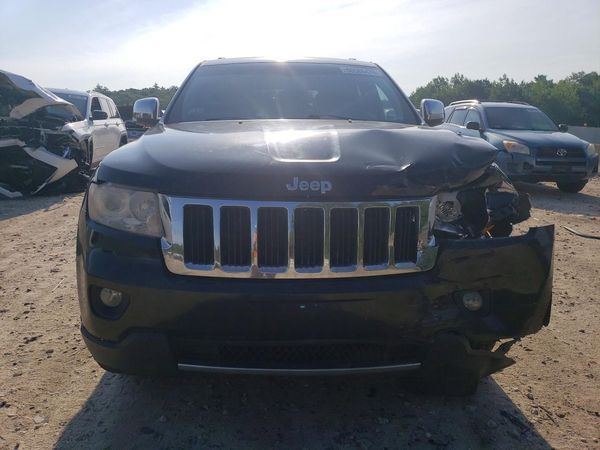 2022 JEEP GRAND CHEROKEE