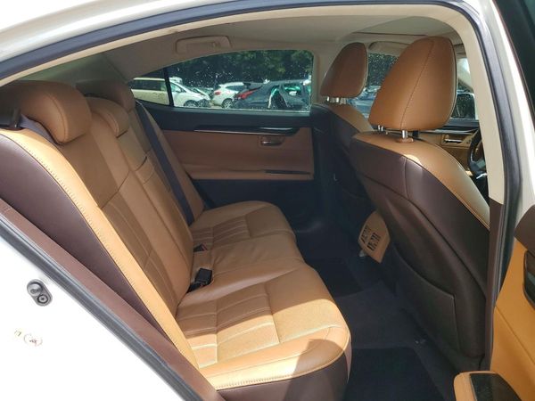 2016 LEXUS ES 350