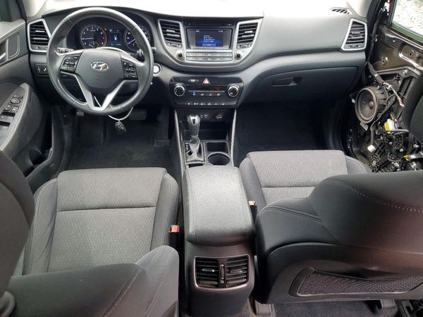 2017 HYUNDAI TUCSON