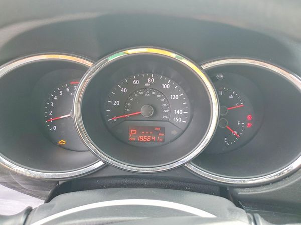 2013 KIA SORENTO Base / LX