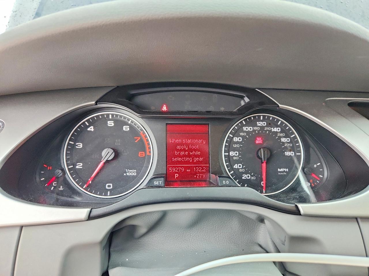 2010 AUDI A4 quattro Premium