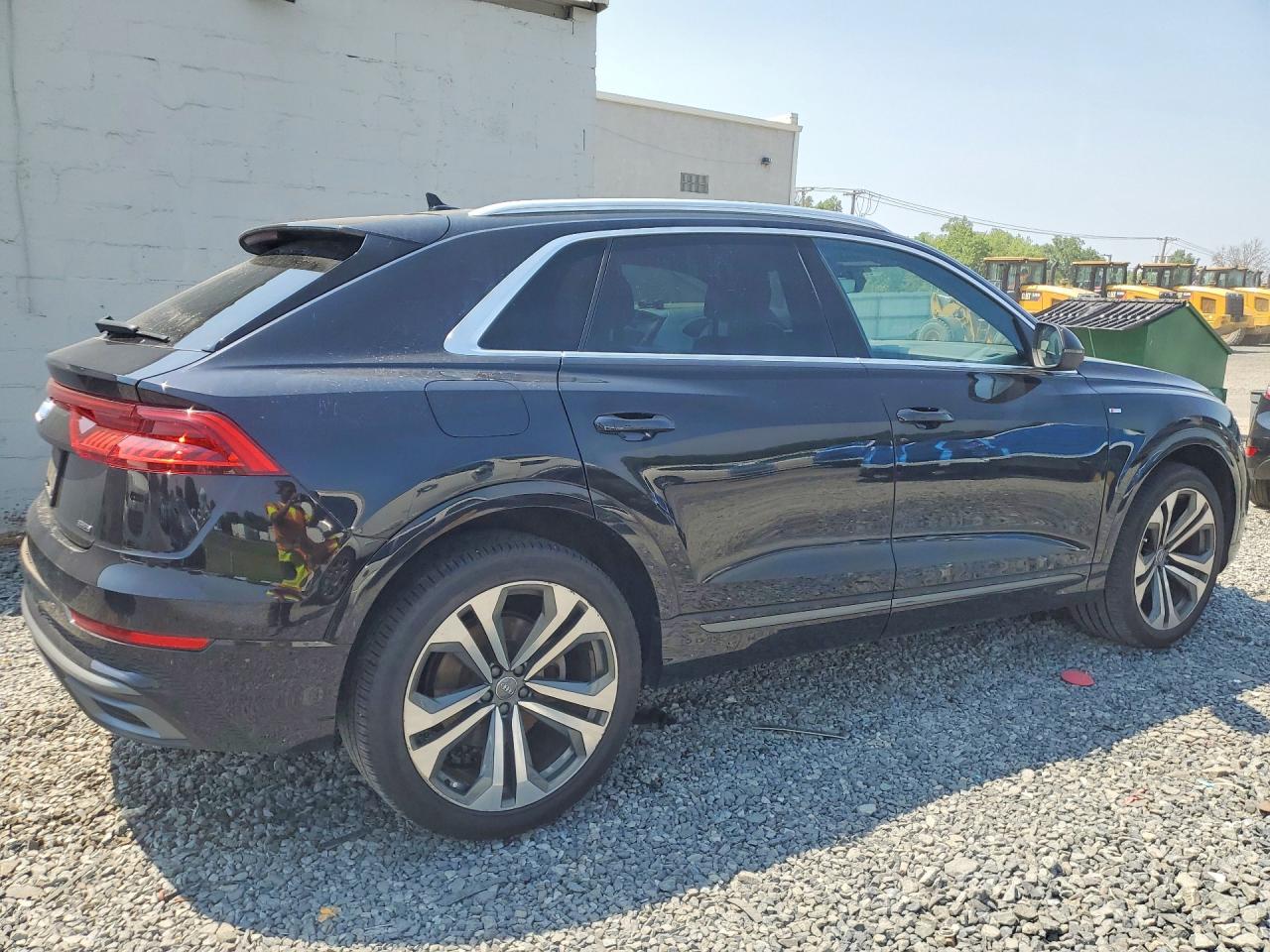2020 AUDI Q8