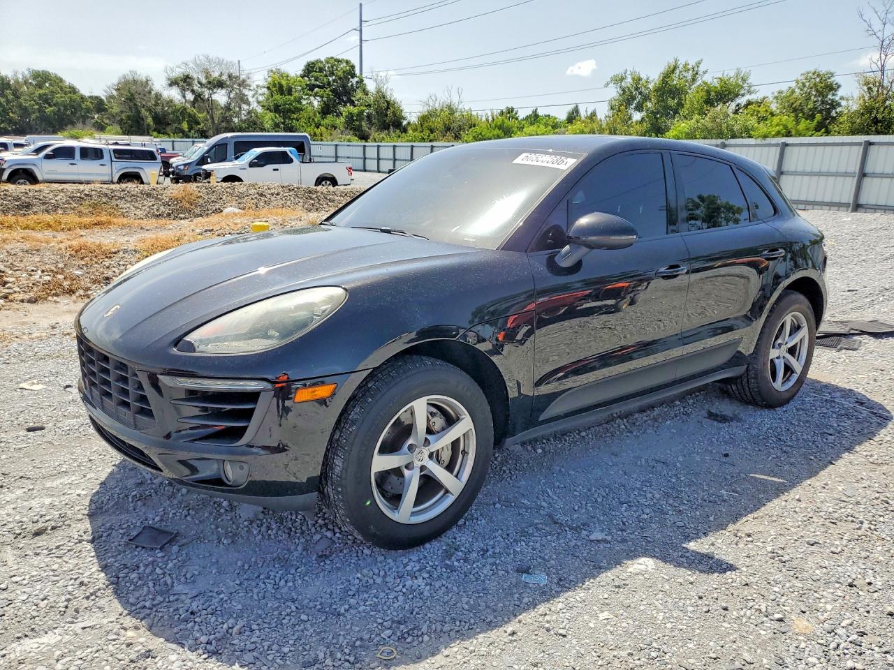 2015 PORSCHE MACAN