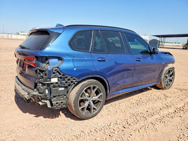 2023 BMW X5 xDrive45e
