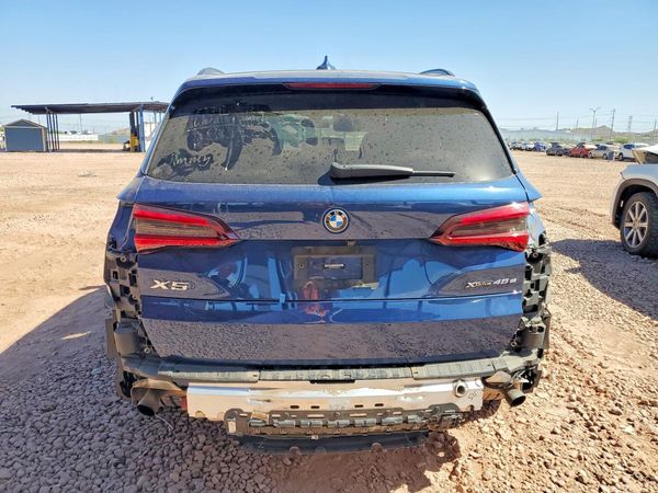 2023 BMW X5 xDrive45e