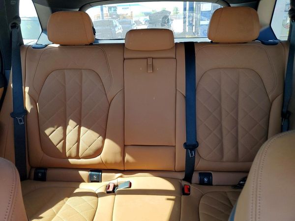 2023 BMW X5 xDrive45e