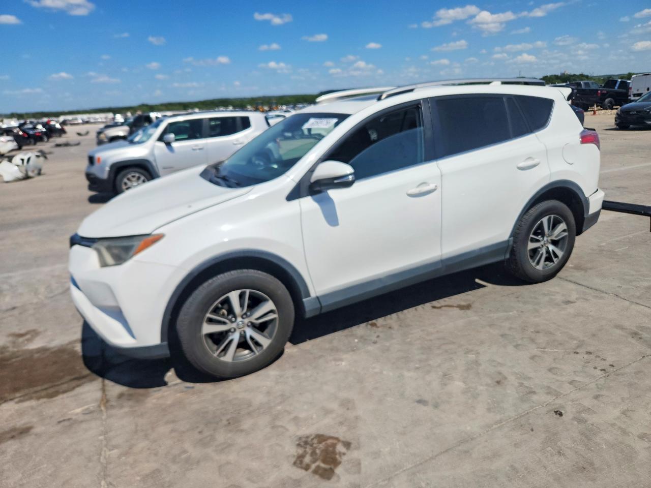 2018 TOYOTA RAV4 Adventure/XLE