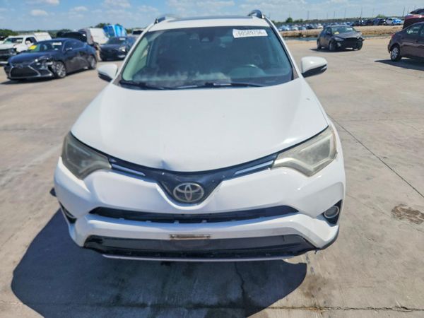 2018 TOYOTA RAV4 Adventure/XLE