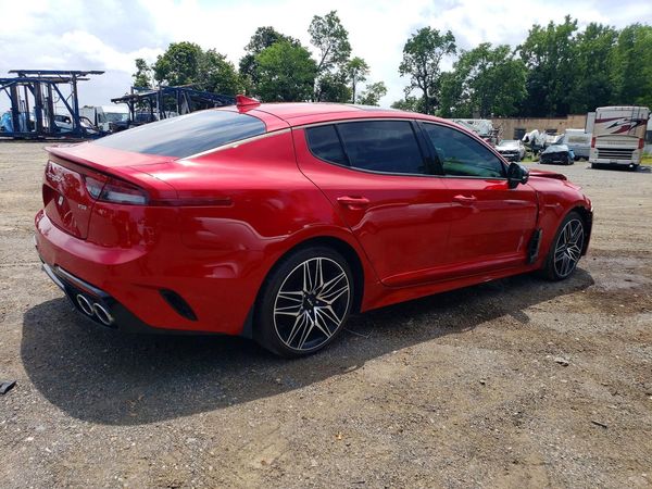 2023 KIA STINGER GT2