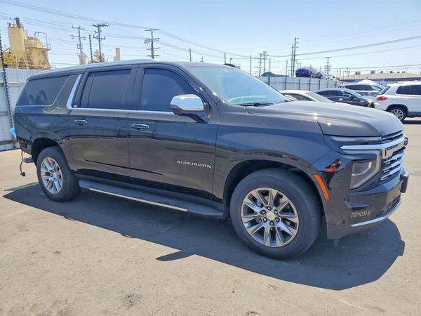 2025 CHEVROLET SUBURBAN Premier
