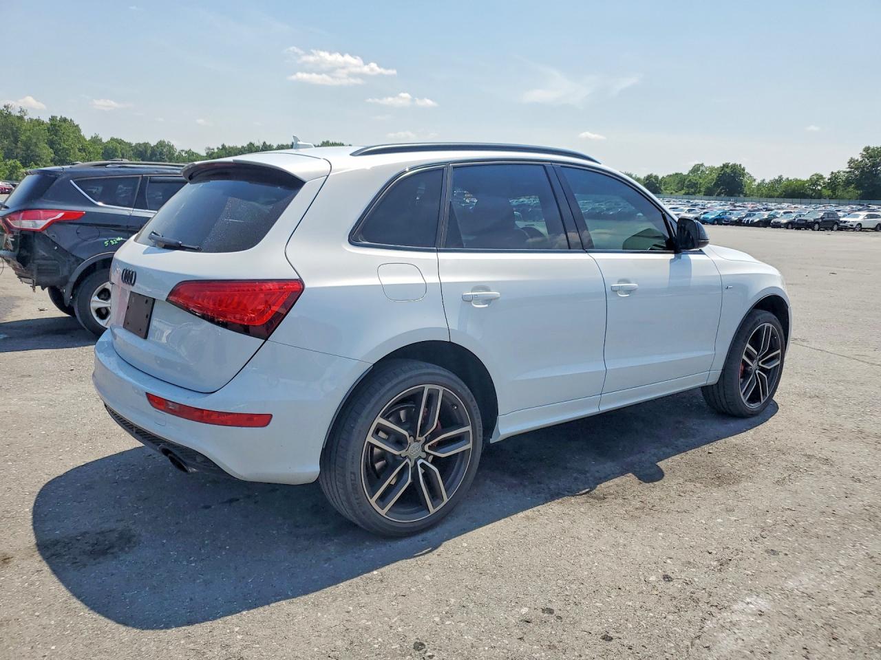 2017 AUDI Q5