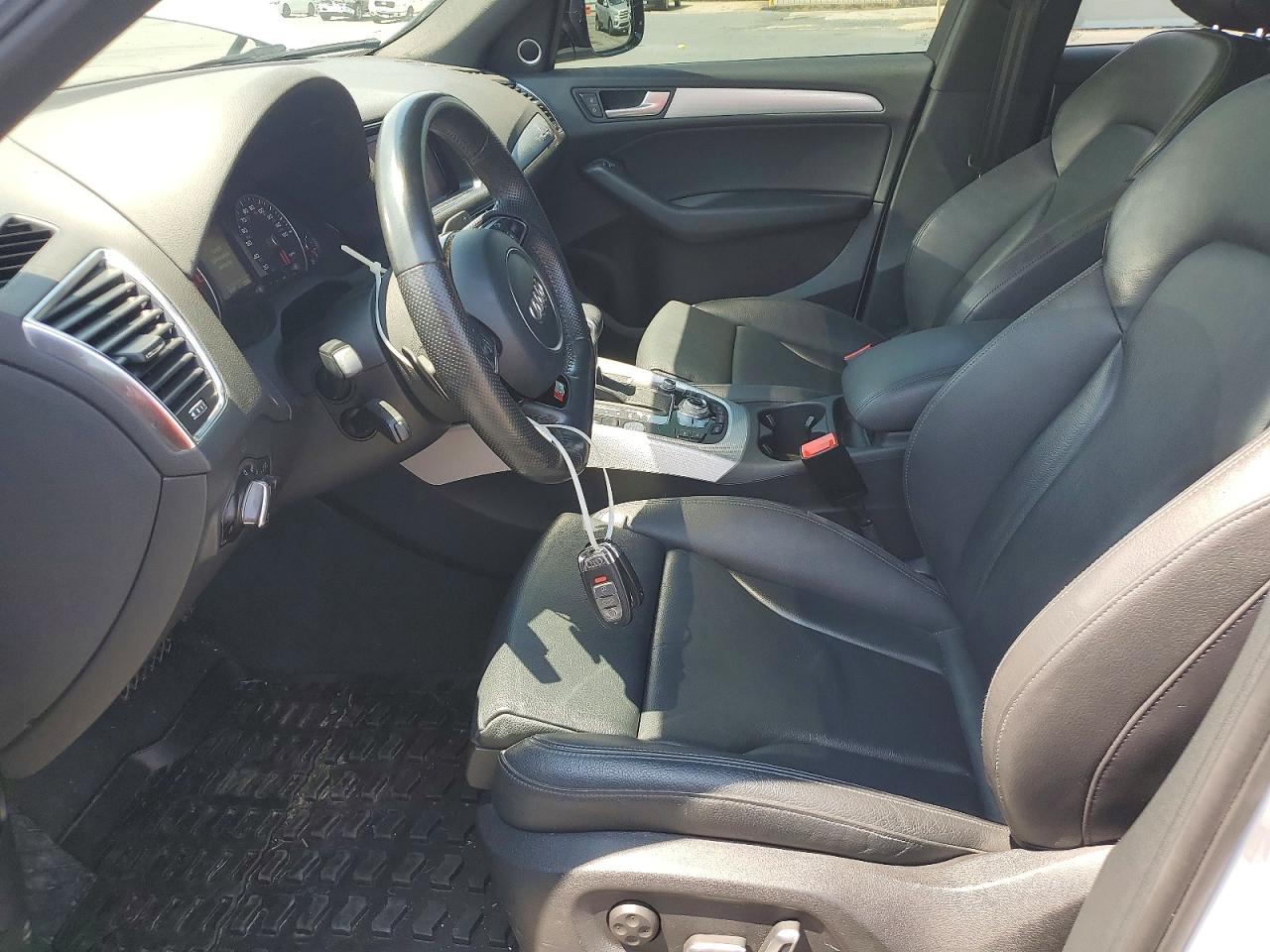 2017 AUDI Q5