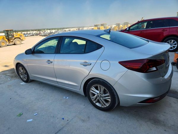 2019 HYUNDAI ELANTRA