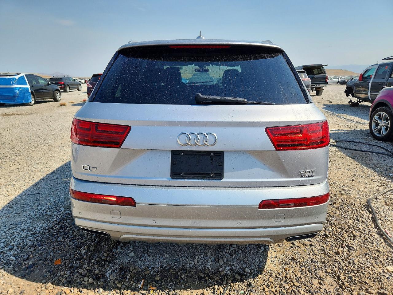 2017 AUDI Q7 quattro Premium Plus