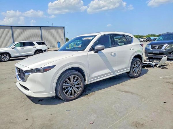 2024 MAZDA CX-5 Signature