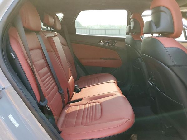 2025 KIA SPORTAGE SX
