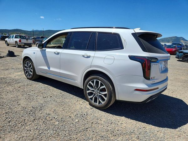 2025 CADILLAC XT6 Sport Platinum