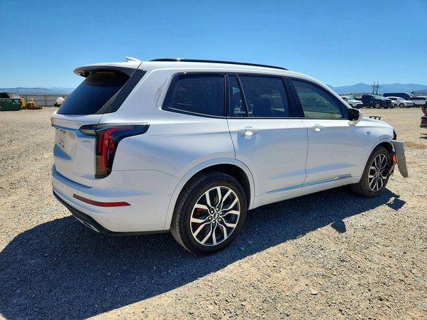 2025 CADILLAC XT6 Sport Platinum
