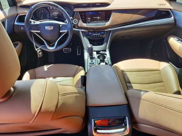 2025 CADILLAC XT6 Sport Platinum