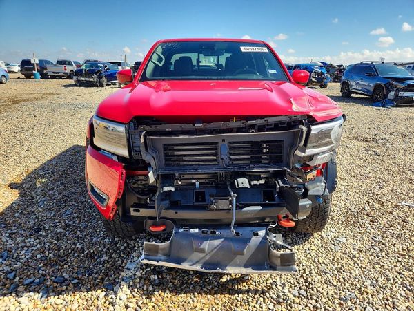 2026 NISSAN FRONTIER