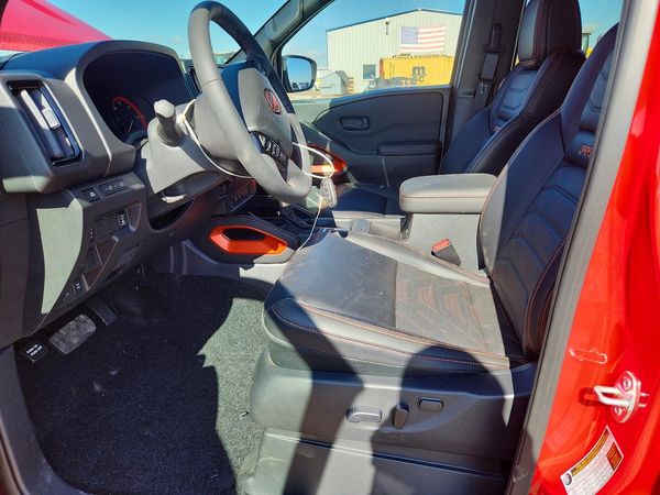 2026 NISSAN FRONTIER