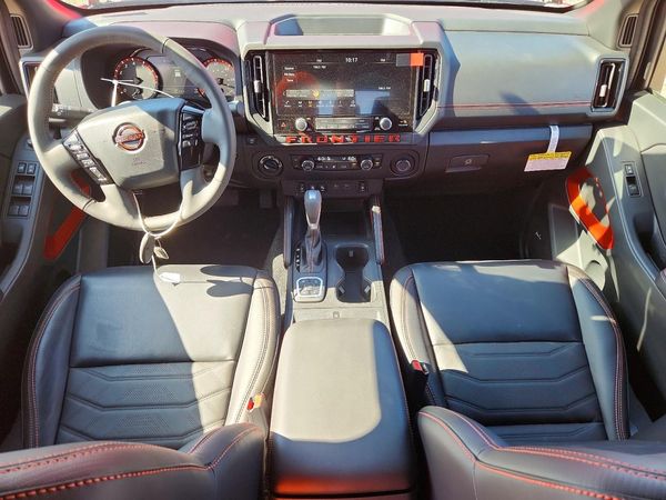 2026 NISSAN FRONTIER