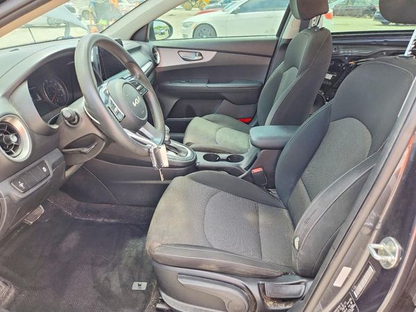 2022 KIA FORTE FE, LXS