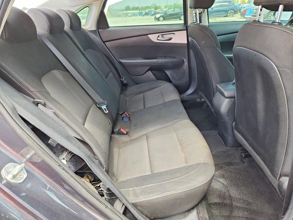 2022 KIA FORTE FE, LXS