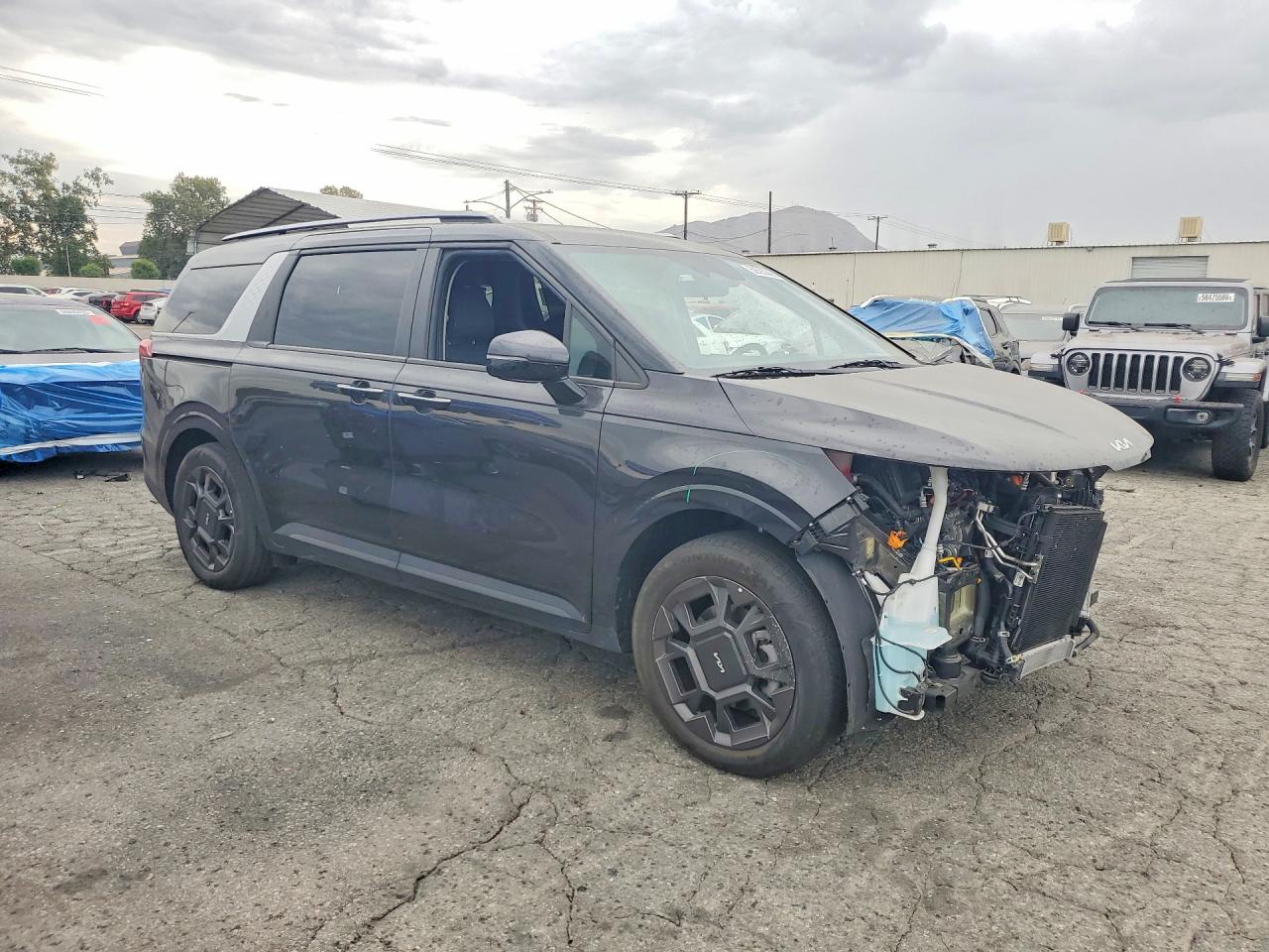 2025 KIA CARNIVAL EX
