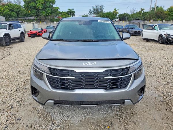 2024 KIA SELTOS LX