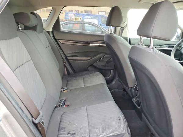 2024 KIA SELTOS LX