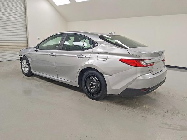 2026 TOYOTA CAMRY