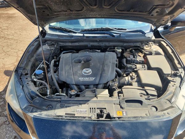 2016 MAZDA 3 SV/Base