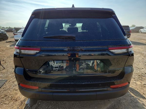 2023 JEEP GRAND CHEROKEE 4XE 3 Laredo, Altitude