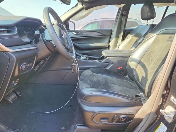 2023 JEEP GRAND CHEROKEE 4XE 3 Laredo, Altitude